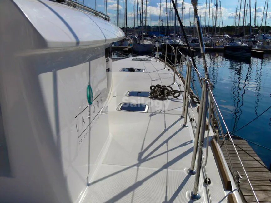 Lagoon 450