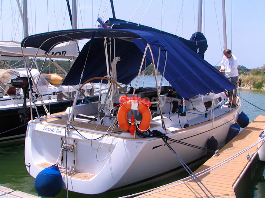 Grand Soleil 37