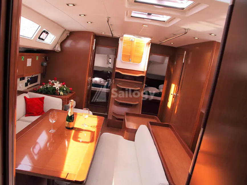 Beneteau Oceanis 50 Family