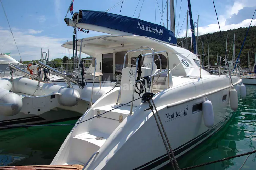 Nautitech 40