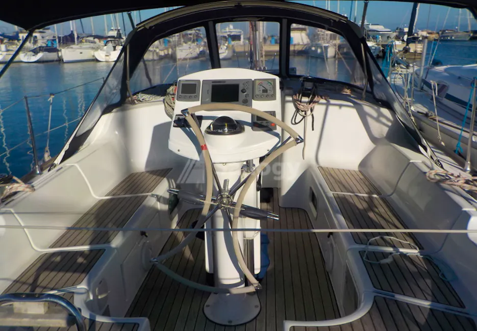 Jeanneau Sun Odyssey 37