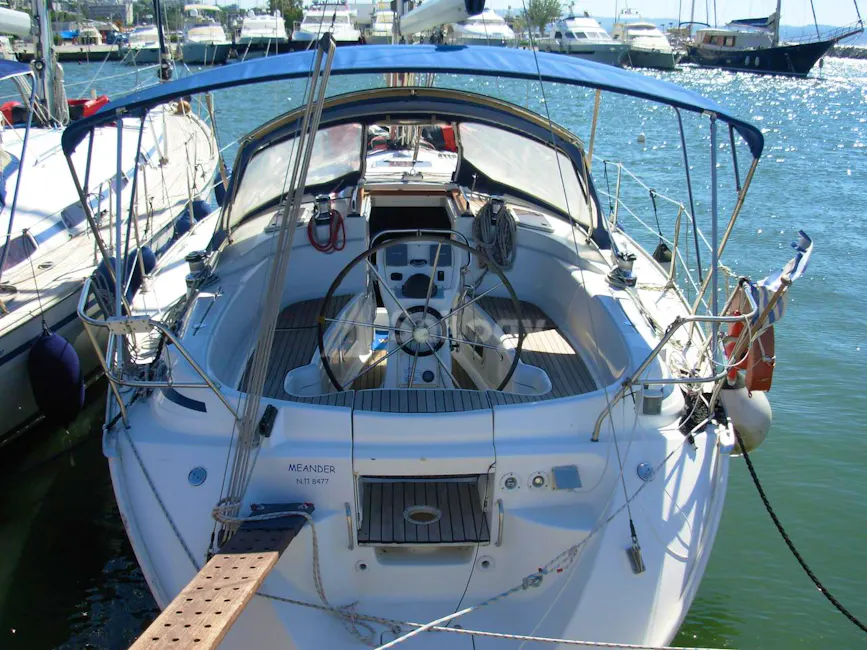 Bavaria 38