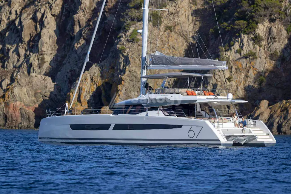 Fountaine Pajot Alegria 67