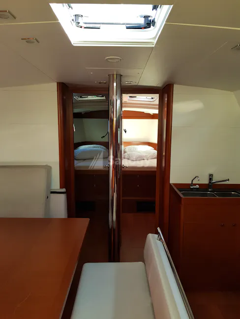 Beneteau Oceanis 48