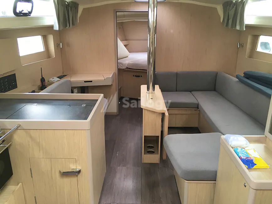 Beneteau Oceanis 41.1