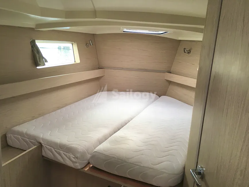 Beneteau Oceanis 41.1