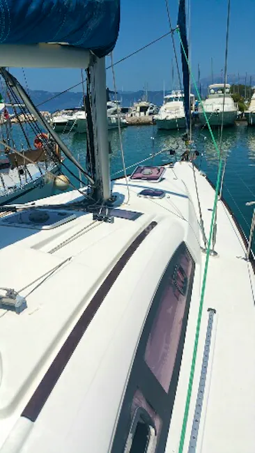 Beneteau Oceanis 43