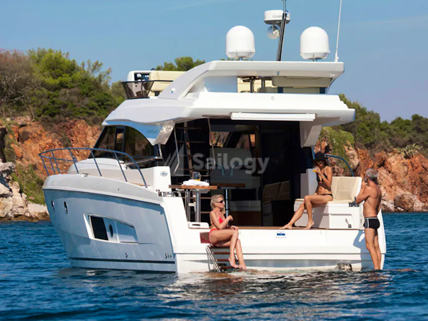 Bavaria Virtess 420 Fly