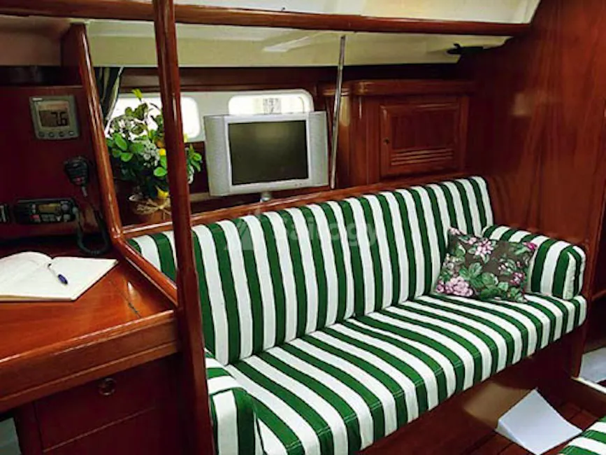 Beneteau Oceanis Clipper 423