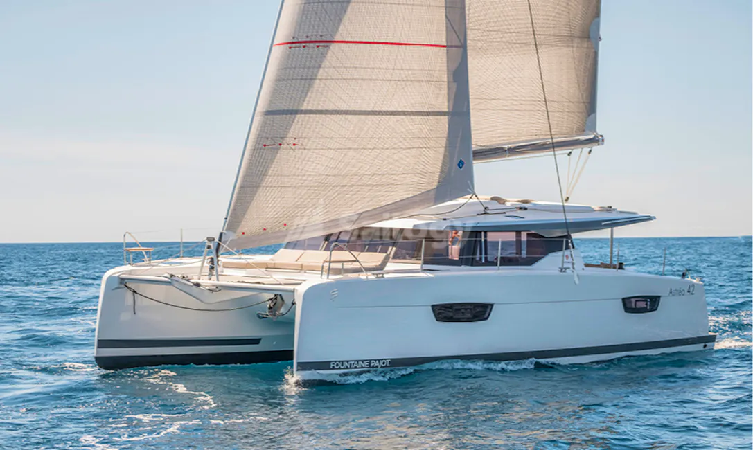 Fountaine Pajot Astrea 42