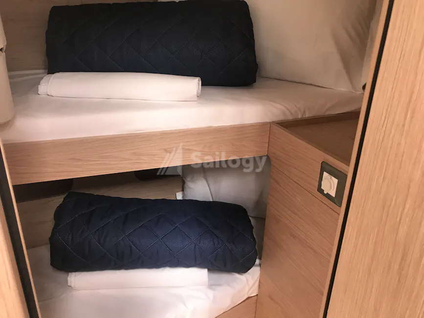 Beneteau Oceanis 46.1