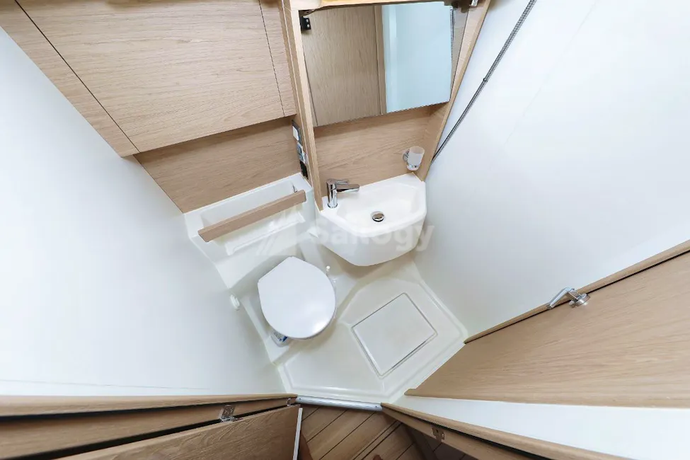 Beneteau Oceanis 51.1