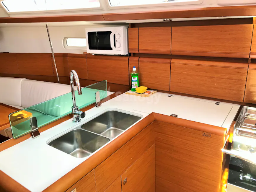 Jeanneau Sun Odyssey 389