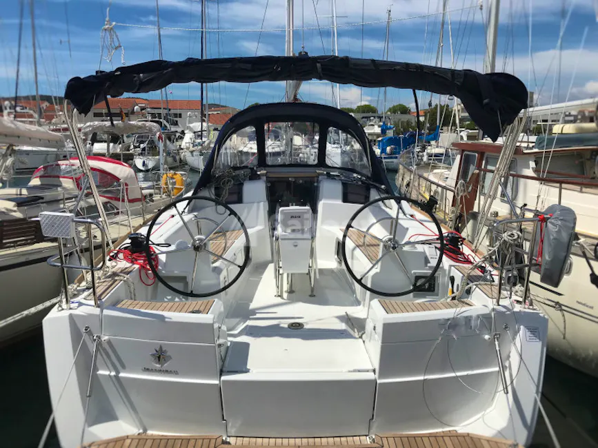 Jeanneau Sun Odyssey 389
