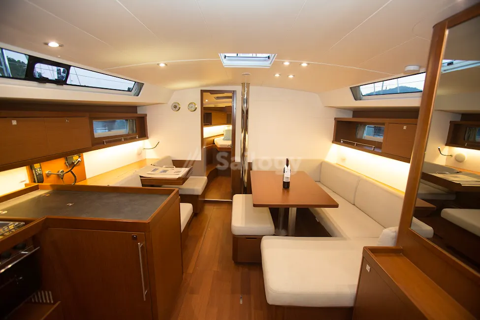 Beneteau Oceanis 45