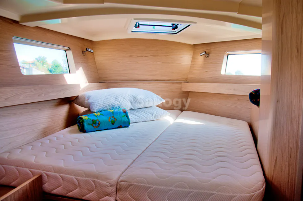 Beneteau Oceanis 41.1