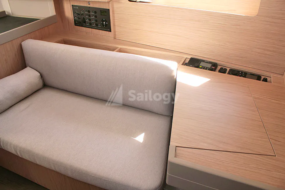 Beneteau Oceanis 41.1