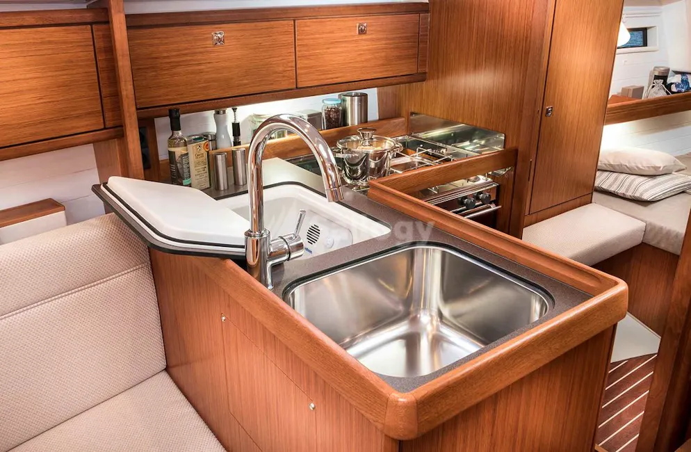 Bavaria Cruiser 34 Style