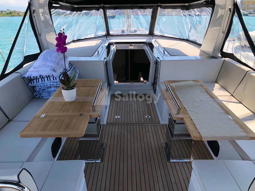 Beneteau Oceanis 62