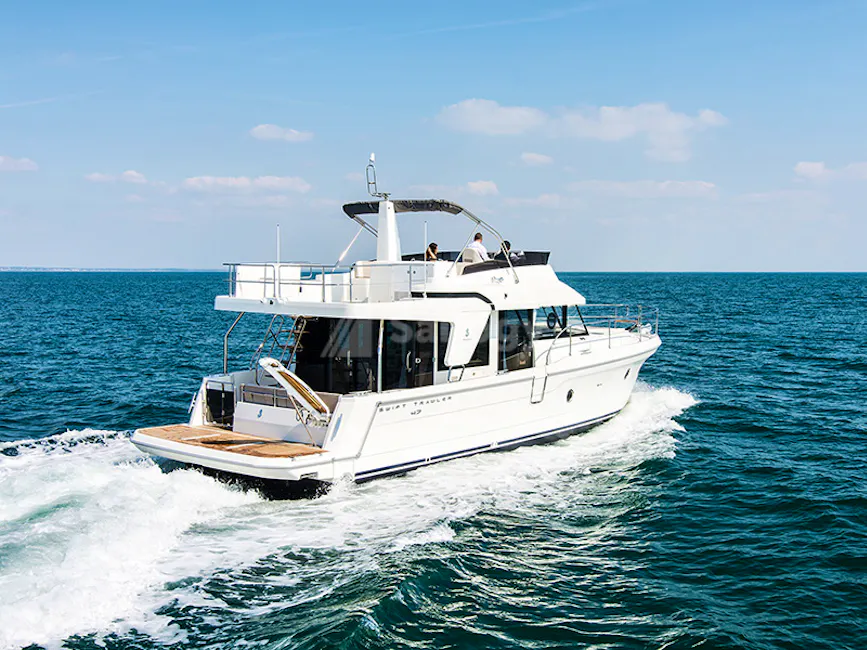 Swift Trawler 47