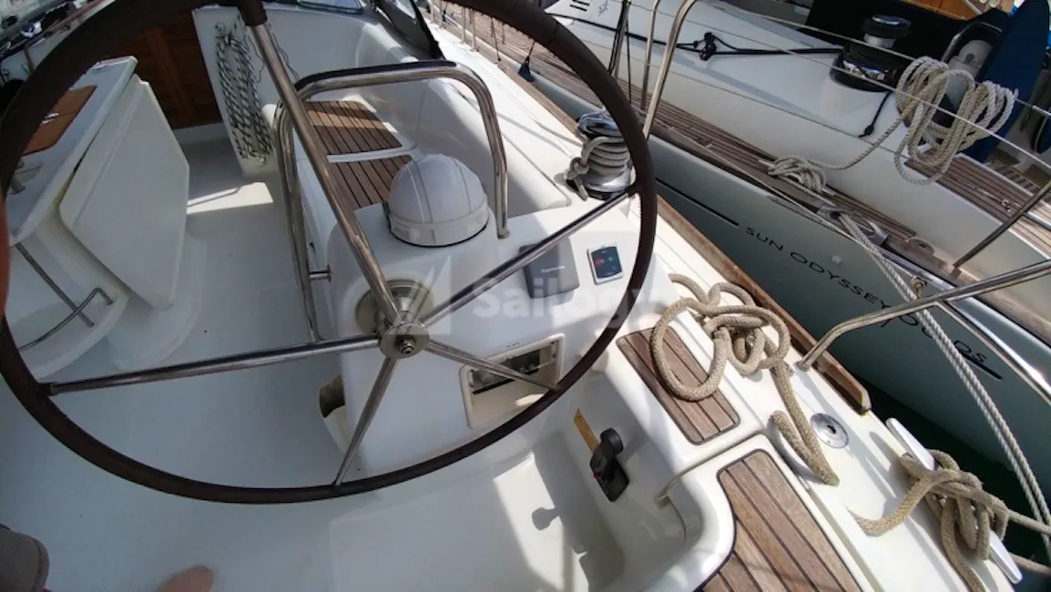 Beneteau Oceanis 43