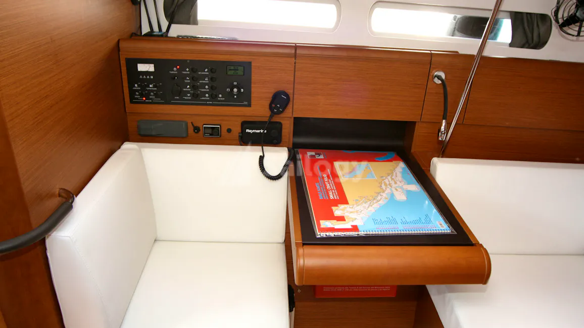 Jeanneau Sun Odyssey 419