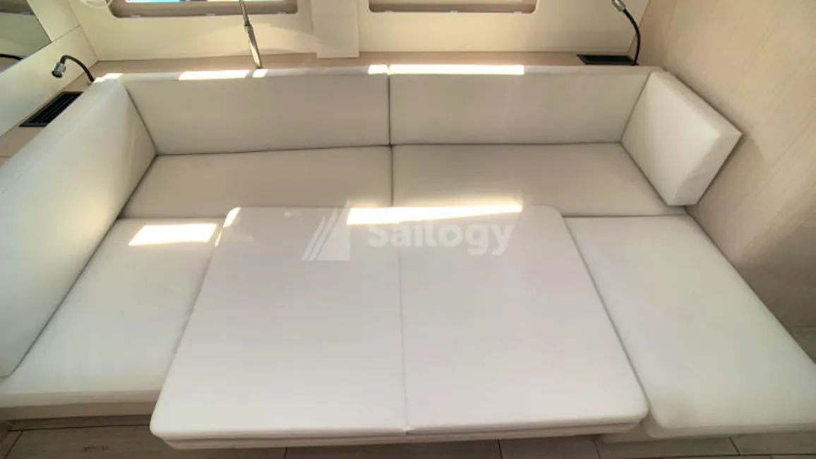 Beneteau Oceanis 51.1