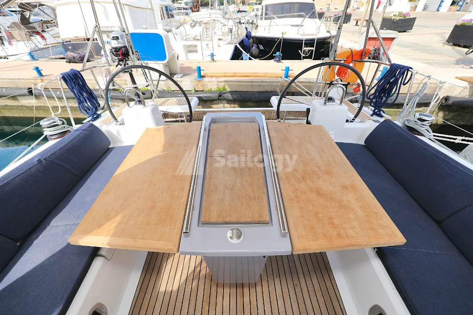 Beneteau Oceanis 41.1