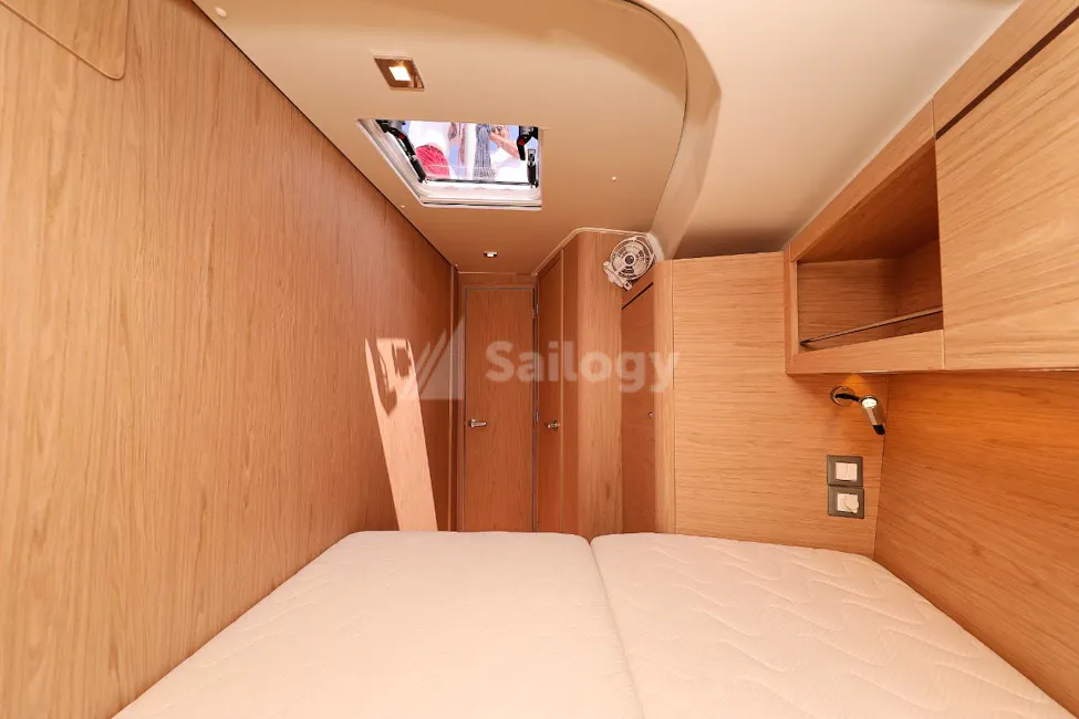 Beneteau Oceanis 46.1