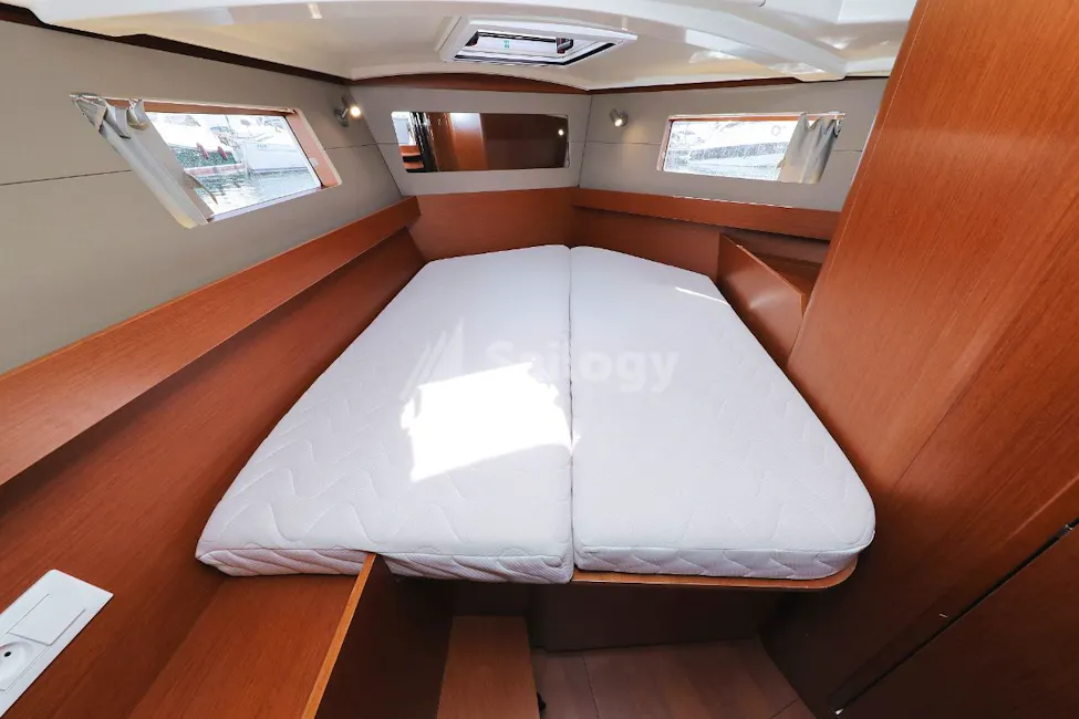 Beneteau Oceanis 41.1