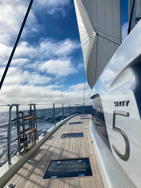 Lagoon Sixty 5