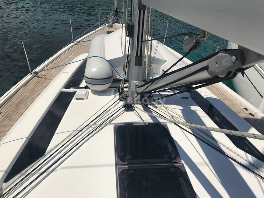 Beneteau Oceanis 51.1