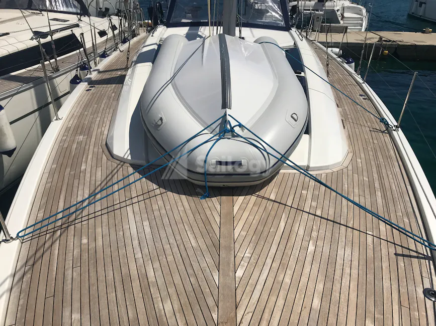 Beneteau Oceanis 51.1