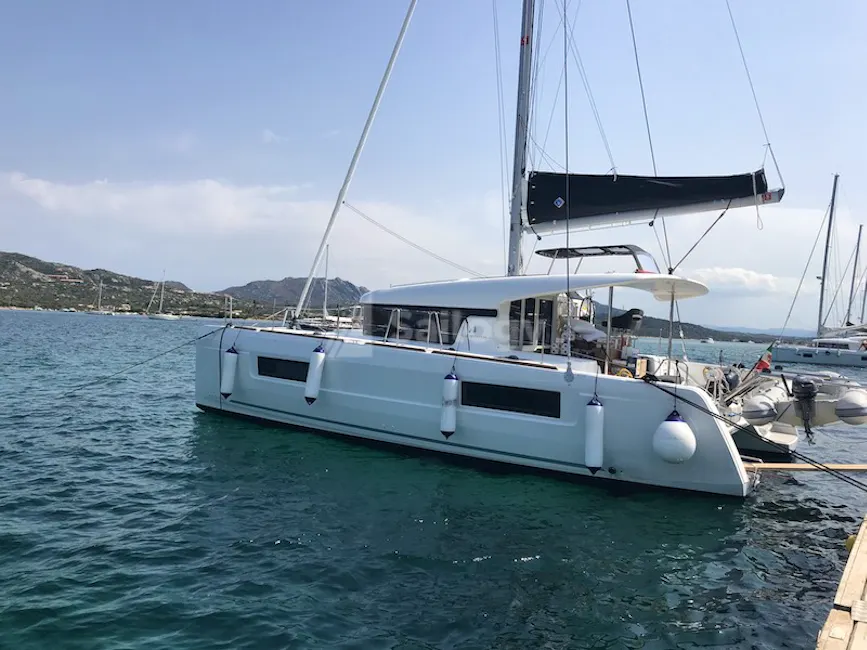 Lagoon 40
