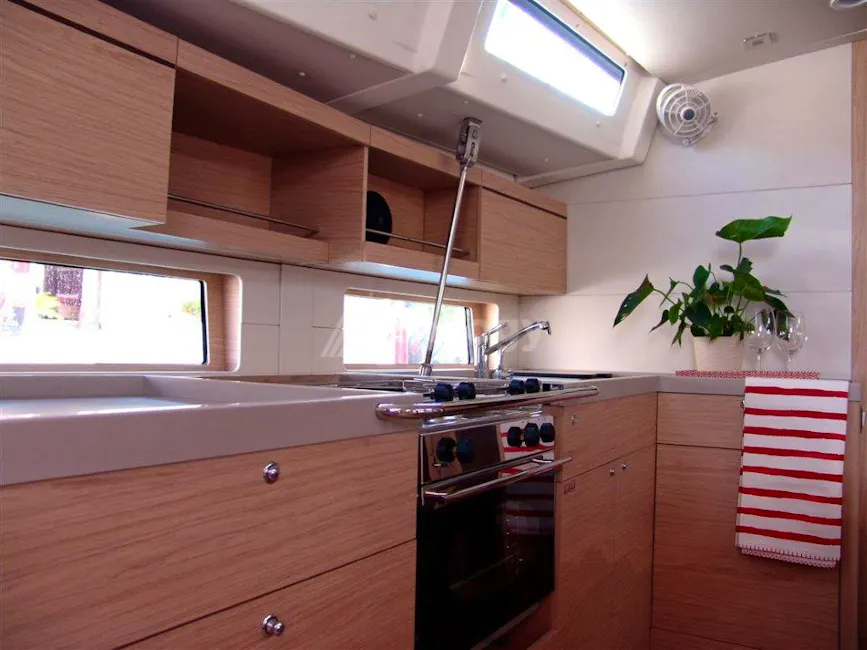 Beneteau Oceanis 46.1