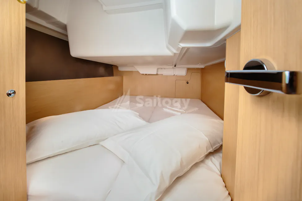 Beneteau Oceanis 35.1