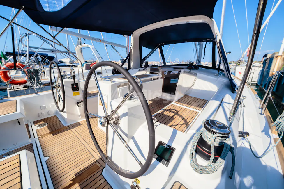 Beneteau Oceanis 35.1