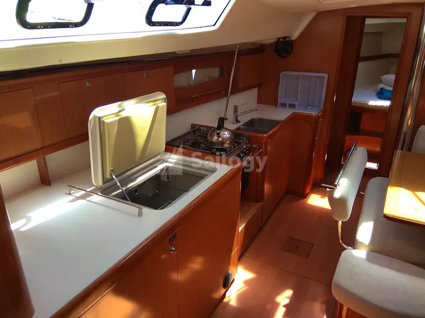 Beneteau Oceanis 46
