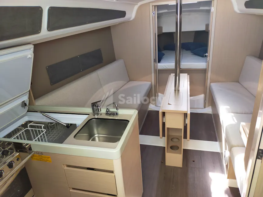 Beneteau Oceanis 30.1