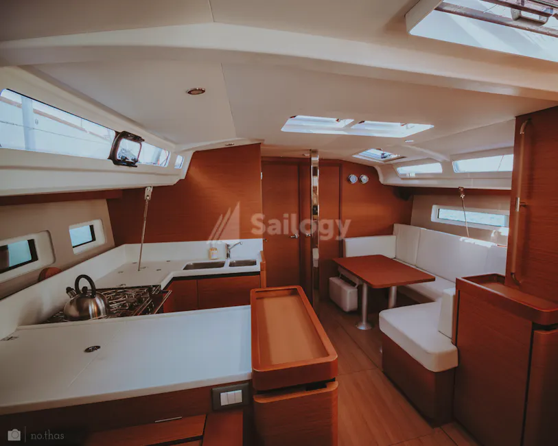 Jeanneau Sun Odyssey 440