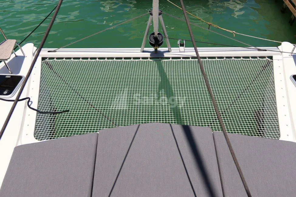 Fountaine Pajot Lucia 40