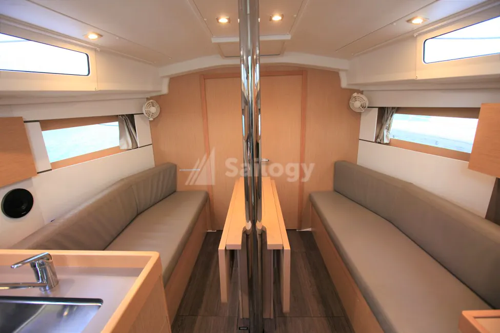 Beneteau Oceanis 35.1