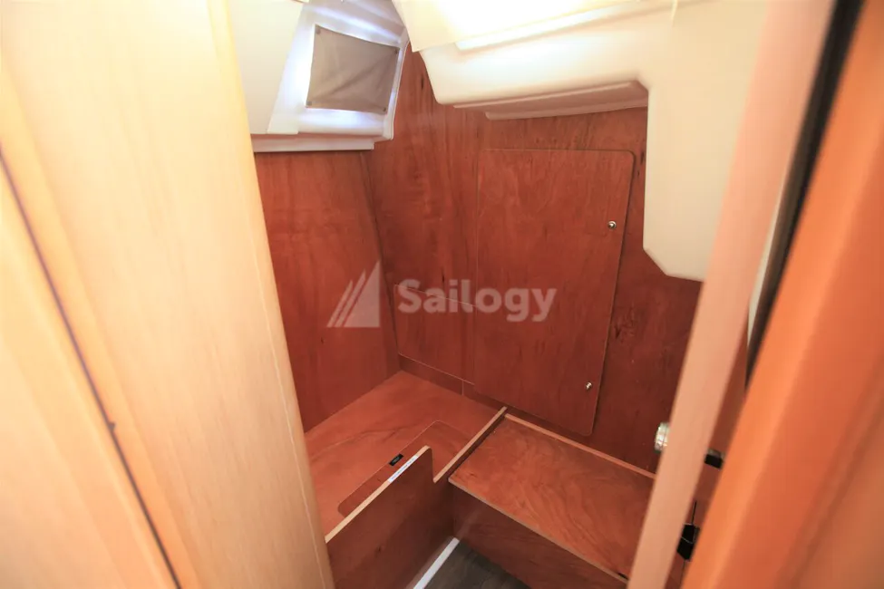 Beneteau Oceanis 35.1