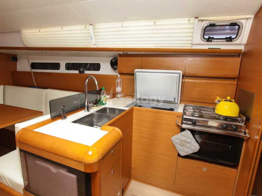 Jeanneau Sun Odyssey 439