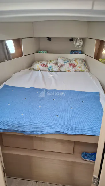 Beneteau Oceanis 38.1