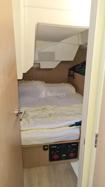 Beneteau Oceanis 38.1