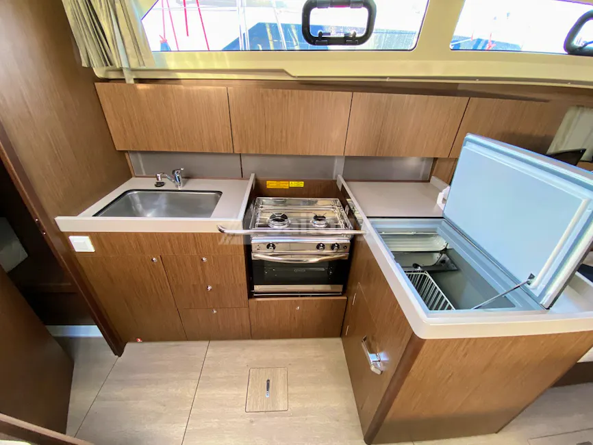 Beneteau Oceanis 41.1