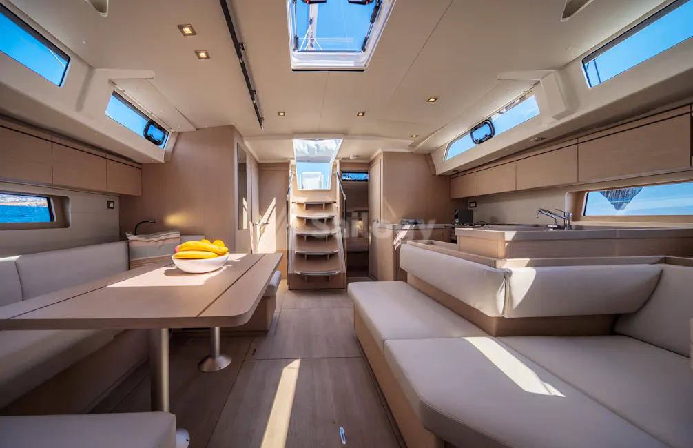 Beneteau Oceanis 51.1