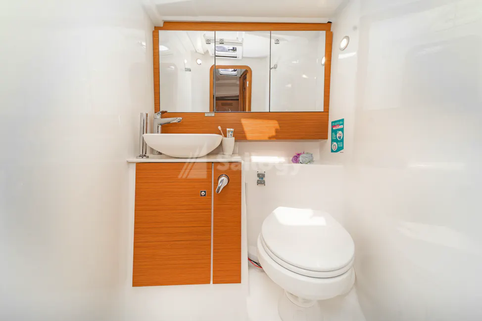 Dufour 430 Grand Large