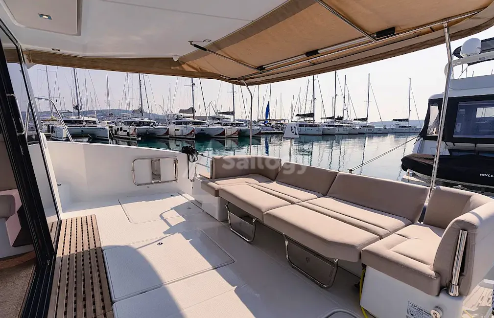 Fountaine Pajot MY 4.S